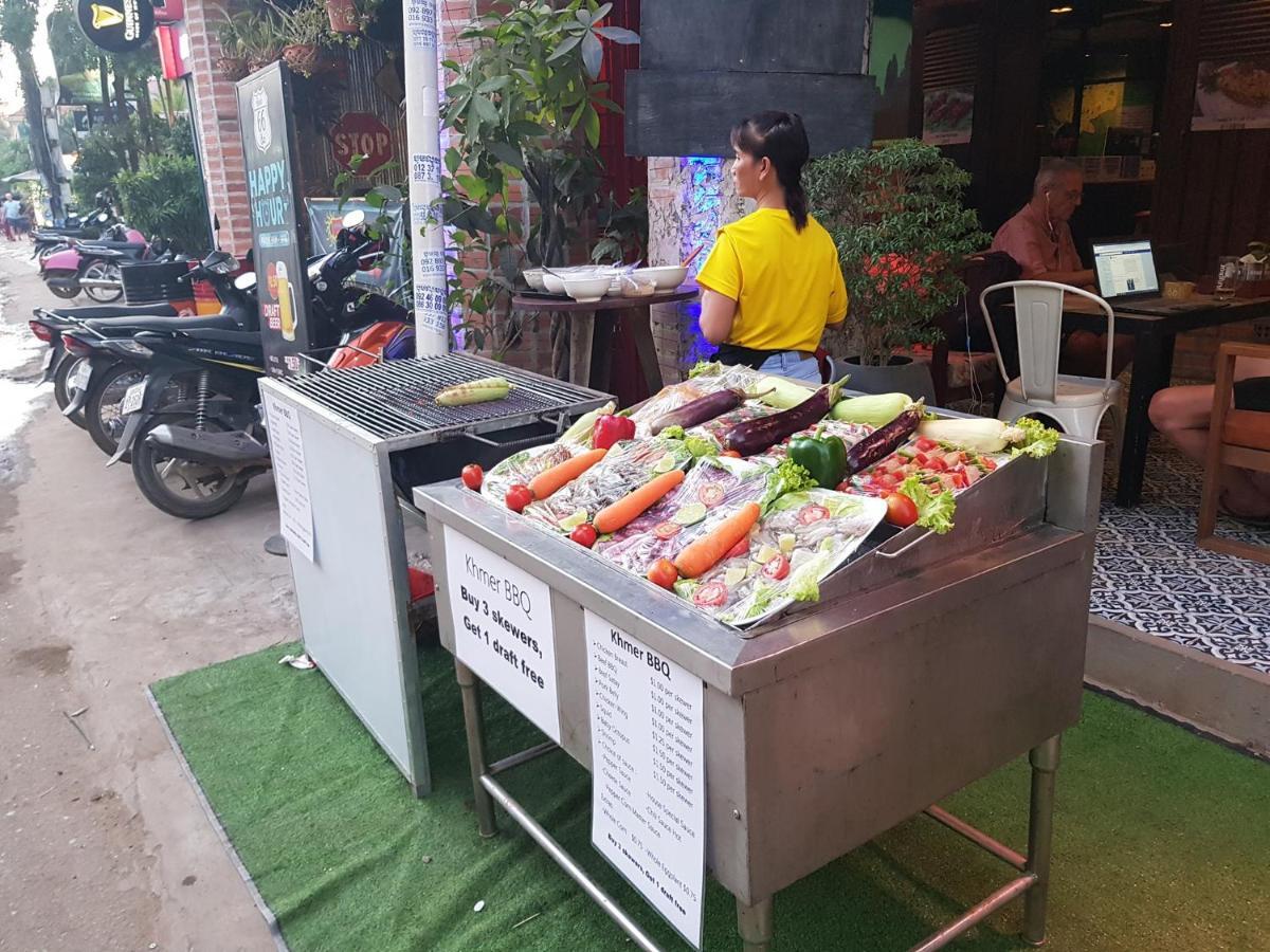 Route 66 Music Restaurant & Hostel Siem Reap Luaran gambar